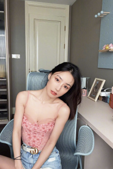 美女露100%双奶头无遮挡图片